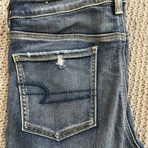 American Eagle Cropped Jeans